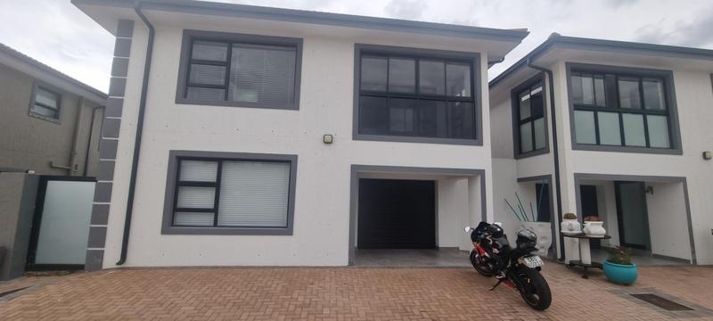 To Let 3 Bedroom Property for Rent in Dana Bay Western Cape